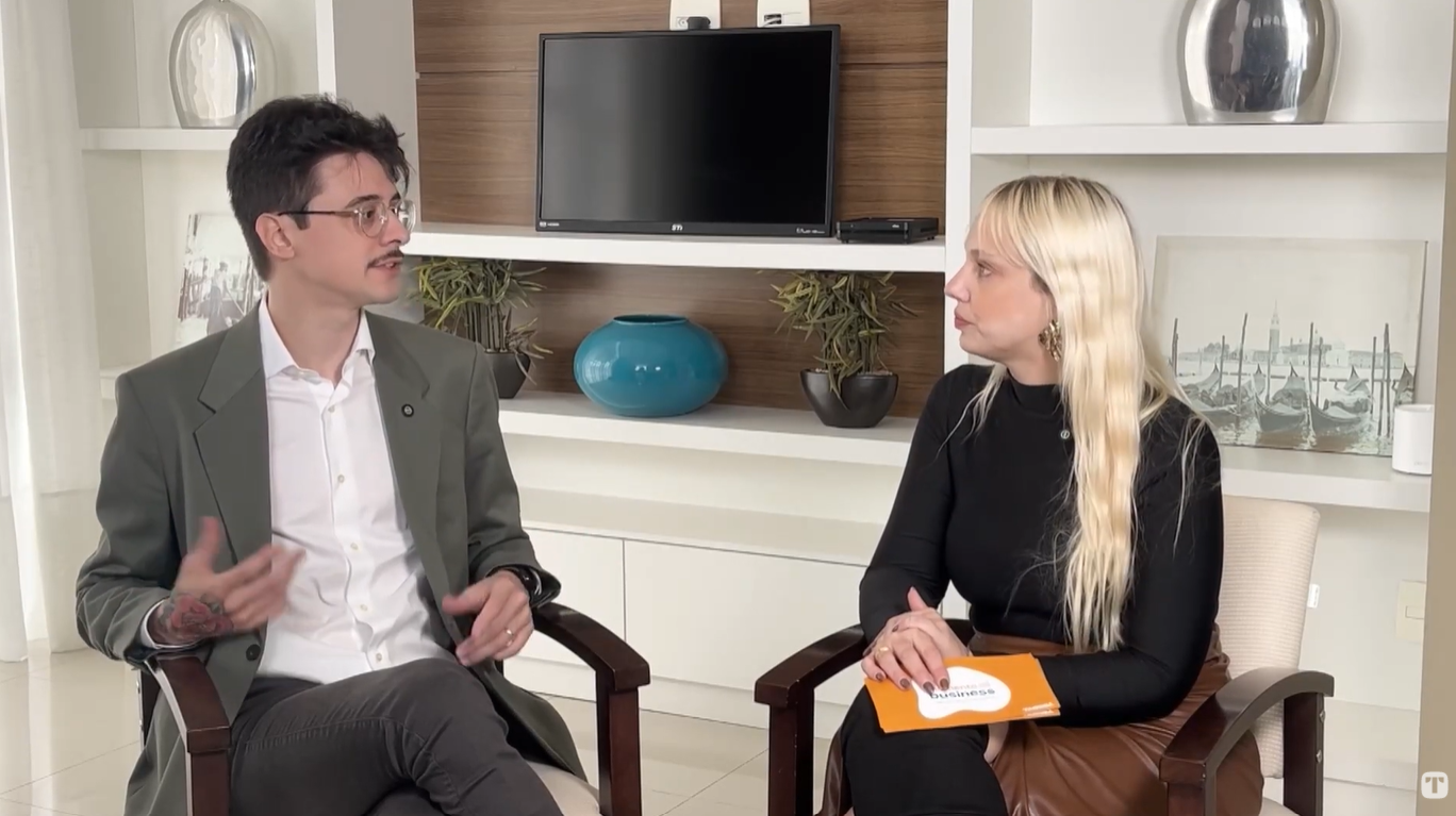 Frame do vídeo da Vendizap no programa Momento Business
